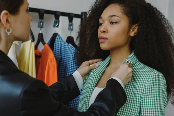 Couverture douillette avec doublure polaire : un incontournable pour les hivers rigoureux